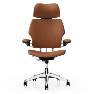 Freedom Headrest mit Corvara Saddle/Tan-Lederpolsterung